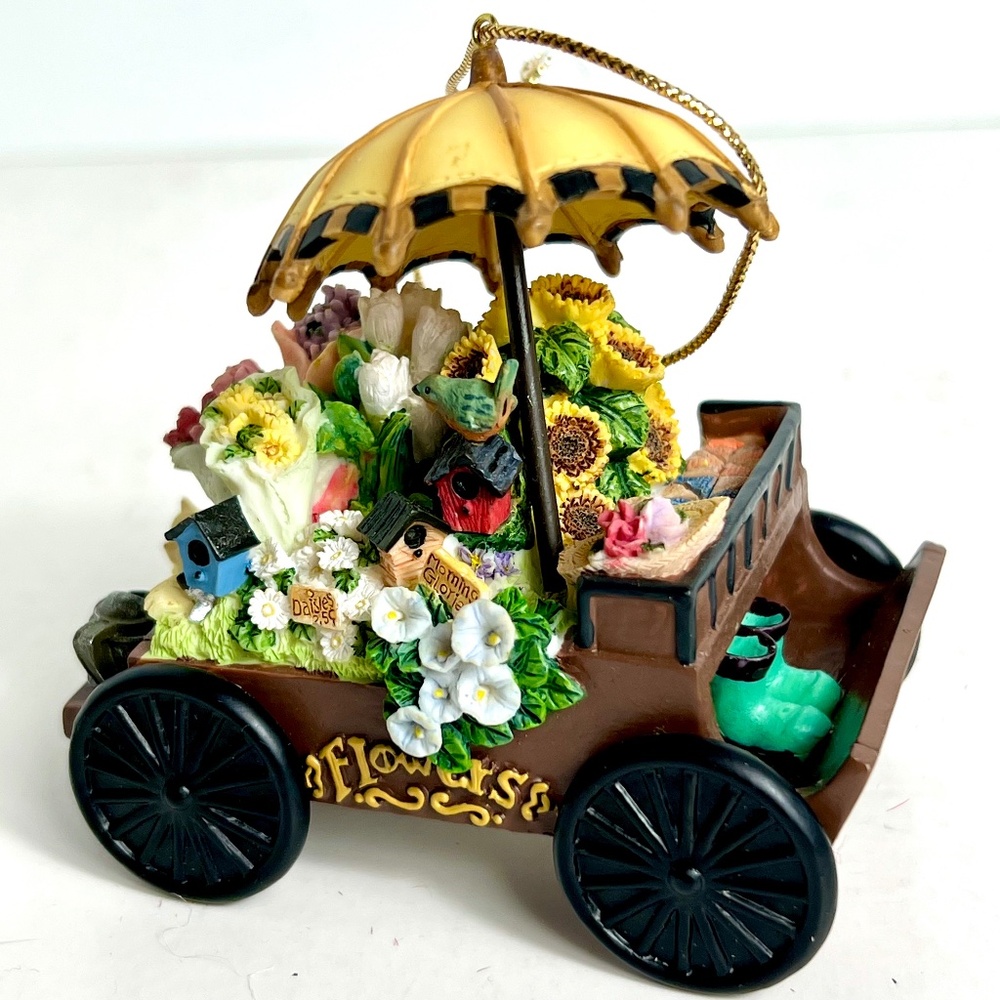 San Francisco Music Box Ruth Ninneman Flower Cart Ornament Christmas Medley NWOB
